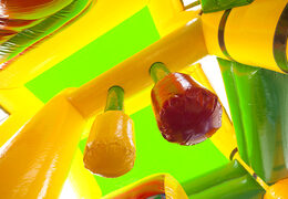 Compre um castelo insuflável médio com tema de crocodilo e escorregador para crianças. Encomende castelos insufláveis ​​online na JB Insufláveis ​​Portugal