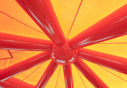 Comprar um campo de futebol redondo para crianças. Encomende agora online um campo de futebol redondo insufláveis ​​na JB Insuflaveis Portugal