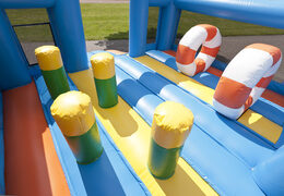 Obtenha agora o seu escorregador inflável multifuncional com o tema golfinho com uma piscina, um objeto 3D impressionante, cores novas e obstáculos 3D online. Compre escorregadores infláveis ​​na JB Insuflaveis Portugal