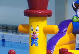 Compre navio inflável hermético no tema circo para jovens e idosos. Encomende atrações aquáticas infláveis ​​agora online na JB Insuflaveis Portugal