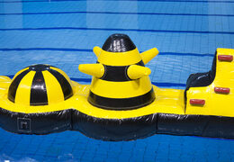 Piscina inflável de aventura com objetos divertidos para jovens e idosos. Encomende jogos de sinuca infláveis ​​agora online na JB Insuflaveis Portugal