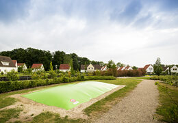 Compre uma montanha aérea inflável personalizada no tema Coelho. Encomende montanhas aéreas infláveis ​​agora online na JB Insuflaveis Portugal