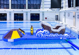 Obtenha um escorregador inflável hermético com tema de pirata para jovens e idosos. Encomende jogos de sinuca infláveis ​​agora online na JB Insuflaveis Portugal