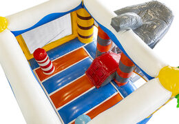 Compre um pequeno castelo insuflável multijogador com tema de tubarão e escorregador para crianças. Encomende castelos insufláveis online na JB Insufláveis Portugal