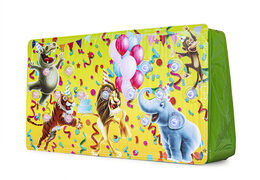 Compre IPS Splash Wall hermético em tema de festa com um pulverizador de água na parte superior para jovens e idosos. Encomende as paredes infláveis ​​IPS Splash agora online na JB Insuflaveis Portugal