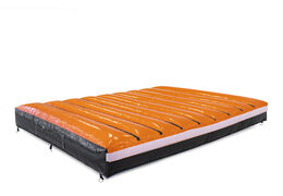 Encomende o curso de assalto inflável Mega Speeding Platform de 40 peças para crianças. Compre cursos de obstáculos infláveis ​​online agora na JB Insuflaveis Portugal