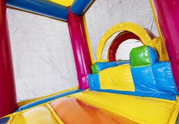 Pequeno castelo insuflável multijogador com tema unicórnio e escorregador para crianças. Encomende castelos insufláveis ​​online na JB Insufláveis ​​Portugal