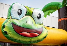 Ordene um grande castelo insuflável no tema da selva para crianças. Compre castelos insufláveis ​​online na JB Insufláveis Portugal