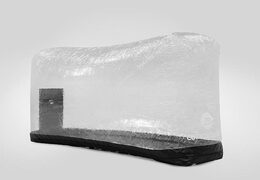 Compre uma cápsula inflável de motocicleta para guardar sua motocicleta