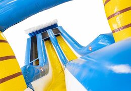 Toboágua inflável à venda em azul e branco e palmeiras para crianças