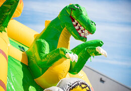 Compre o tema super dino multiplay almofada de ar com seção de salto e slide para crianças