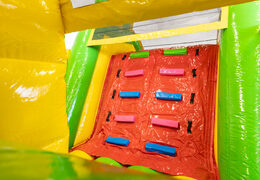 Ordene agora sua pista de obstáculos inflável de 13 metro com tema Dinossauro para crianças. Compre pistas de obstáculos infláveis ​​agora online em JB Insuflaveis Portugal