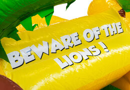 Mini castelo insuflável Multiplay insuflável no tema Leão para venda para crianças. Encomende agora castelos insufláveis ​​na JB Insuflaveis Portugal