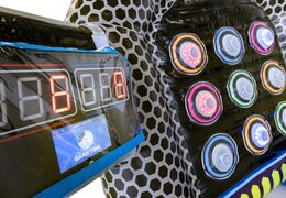 Encomende jogo interativo de cores alegres online