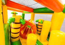 dulo de pista de obstáculos Pillar Dodger com pilares e buraco para rastejar