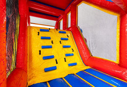 Parede de escalada em expansão de pista de obstáculos autoconstruída Base Jump