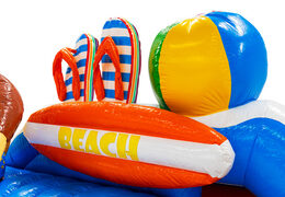 Encomende um castelo insuflável com tema de praia, com chinelos 3D, prancha de surf e bola online