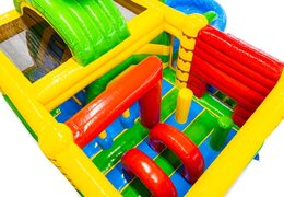 Interior do castelo inflável com arcos, pilares e airbags à venda na JB