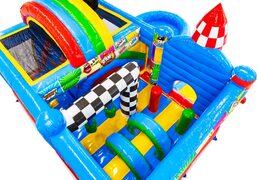 Interior do castelo inflável com arcos, pilares e airbags à venda na JB