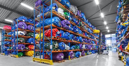 Springkussens importeren? Denk er goed over na voorraad