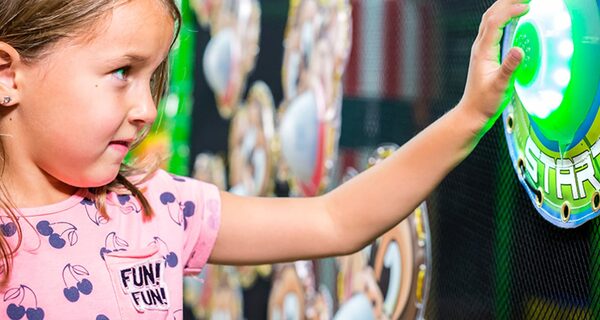 Interactive PlaySystems; Interactieve Opblaasbare Spellen Kopen voor al je inflatables. Exclusief van JB Inflatables