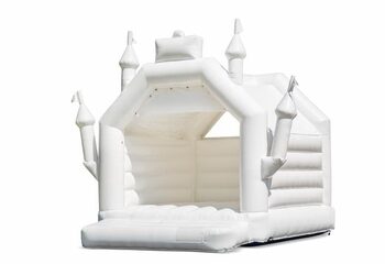 Compre um castelo insuflável padrão em um tema de casamento na forma de um castelo para crianças. Compre castelos insufláveis ​​online na JB Insufláveis ​​Portugal