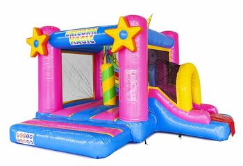 encomende um pequeno segurança inflável com slide no tema unicórnio