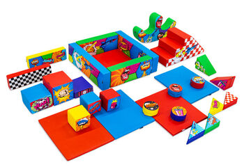 nto XXL de Softplay com tema de quadrinhos e blocos coloridos para brincar