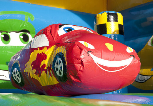 Compre um castelo insuflável com tema de carro tudo-em-um com escorregador e objeto 3D no telhado para crianças mais velhas. Encomende castelos insufláveis  ​​online na JB Insufláveis Portugal