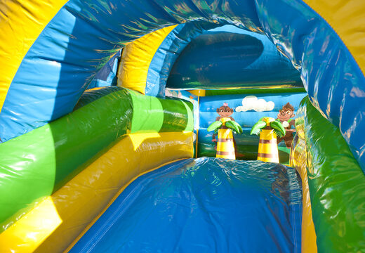 Compre um castelo insuflável multiuso com tema de slide de selva e um grande objeto de gorila em 3D para as crianças. Encomende castelos insufláveis ​​online na JB Insufláveis Portugal