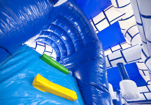 Compre castelo insuflável médio com tema de castelo com escorregador para crianças. Encomende castelos insufláveis ​​online na JB Insufláveis ​​Portugal