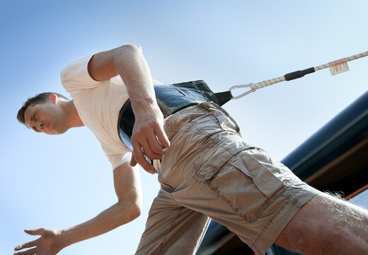 Encomende uma estádio desportivo para diferentes tipos de atividades esportivas para jovens e idosos. Compre uma estádio desportivo inflável agora online em JB Insuflaveis Portugal