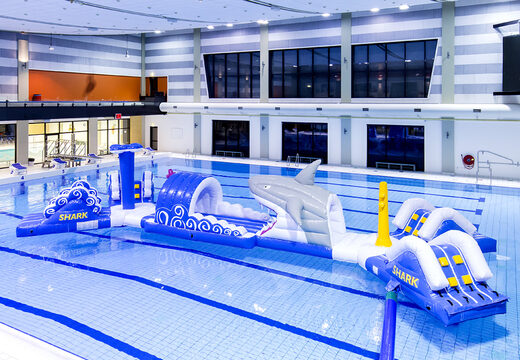 Compre uma pista de obstáculos inflável dupla haairun exclusiva para jovens e idosos. Encomende jogos de sinuca infláveis ​​agora online na JB Insuflaveis Portugal