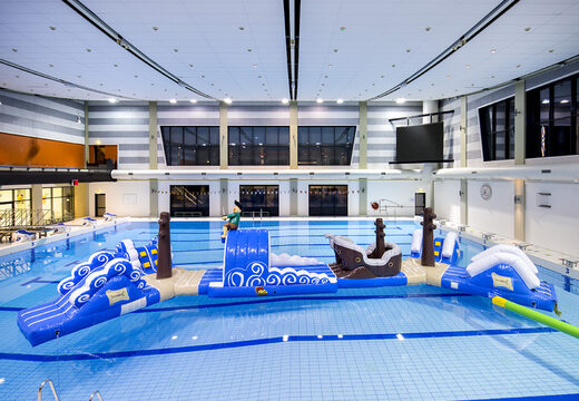 Compre uma pista de obstáculos de corrida de pirata inflável dupla para crianças. Encomende atrações aquáticas infláveis ​​agora online na JB Insuflaveis Portugal