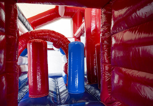 Castelo insuflável multijogador médio com slide no tema do corpo de bombeiros para crianças. Encomende castelos insufláveis ​​online na JB Insufláveis ​​Portugal