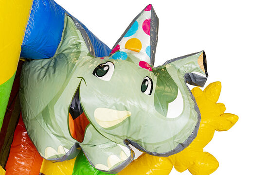 Pequeno castelo insuflável multijogador em tema de festa com slide para comprar para as crianças. Encomende mini castelos insufláveis com escorregador na JB Insufláveis Portugal