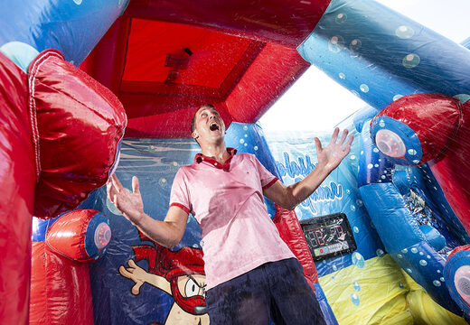 Encomende o IPS Ninja Splash inflável com um pulverizador de água para jovens e idosos. Compre atrações infláveis ​​IPS Ninja online agora na JB Insuflaveis Portugal