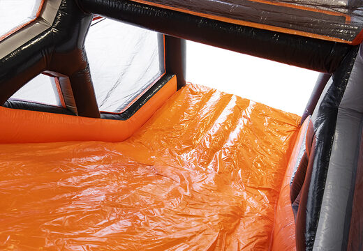 Compre uma pista de obstáculos inflável giga modular Big Log Slide de 40 peças para crianças. Encomende cursos de obstáculos infláveis ​​online agora na JB Insuflaveis Portugal