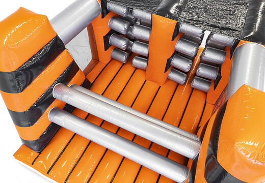 Encomende a pista de obstáculos Giga no tema Gate Dodger para crianças. Compre cursos de obstáculos infláveis ​​online agora na JB Insuflaveis Portugal