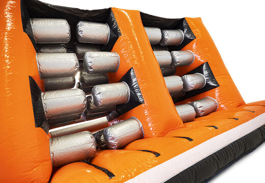 Compre a pista de obstáculos inflável giga modular Gate Dodger de 40 peças para crianças. Encomende cursos de obstáculos infláveis ​​online agora na JB Insuflaveis Portugal