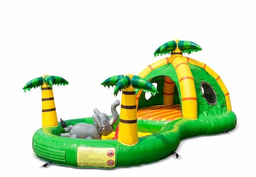 Compre um divertido castelo insuflável semi-aberto com o tema da selva playzone para crianças. Encomende castelos insufláveis ​​online na JB Insufláveis Portugal