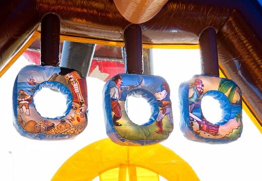 Compre castelo insuflável de pirata de combinação de tiro coberta, com jogo de canhão e slide para crianças. Encomende castelos insufláveis ​​online na JB  Insufláveis Portugal