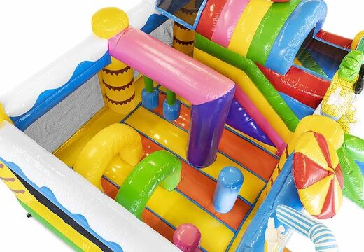 Encomende almofada de ar inflável com slide no tema da festa de verão para crianças