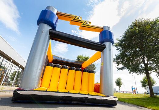 Compre o curso Mega assalto High Voltage Adventure Run na JB Inflatable