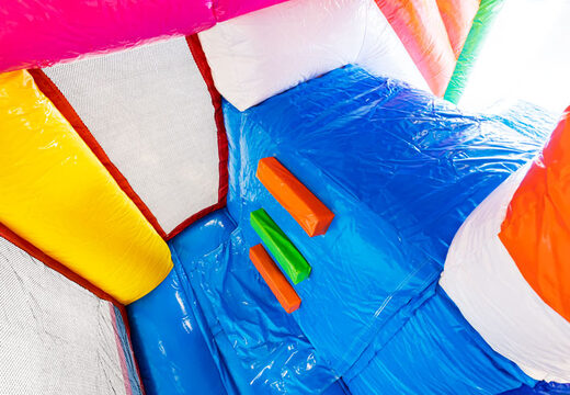 Compre um insuflável Mini Multiplay Flamingo insuflável para os seus filhos. Encomende seguranças infláveis ​​na JB Insuflaveis Portugal