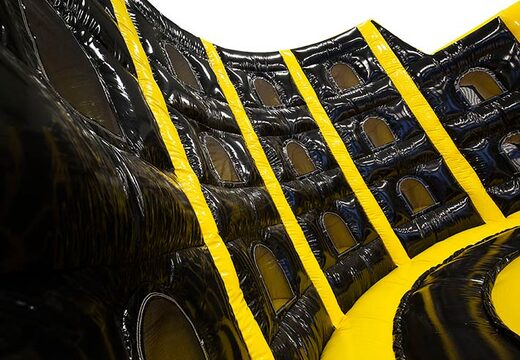 Compre jogo de gladiadores nas cores amarelo e preto