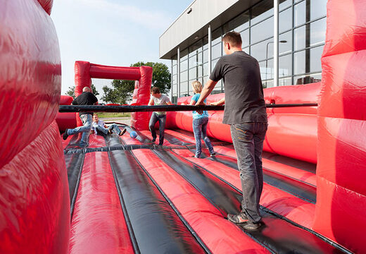 Futebol de mesa inflável vermelho preto com sistema deslizante de embarque exclusivo para venda