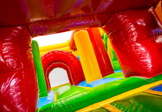 Interior do castelo insuflável Dubbelslide Multiplay Verde vermelho amarelo