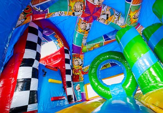 Castelo insuflável A-frame Super Comic em estilo Comic marcante, agora disponível online